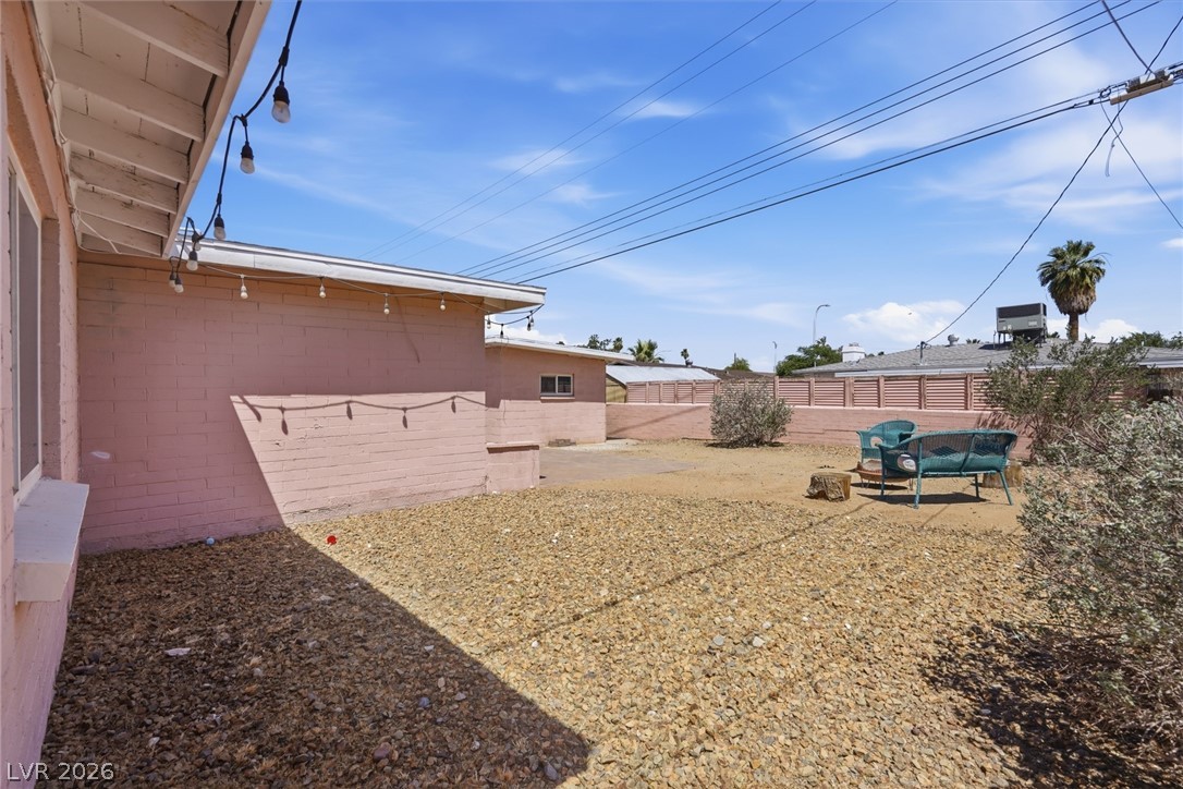 2105 Santa Paula Drive Las Vegas NV 89104
