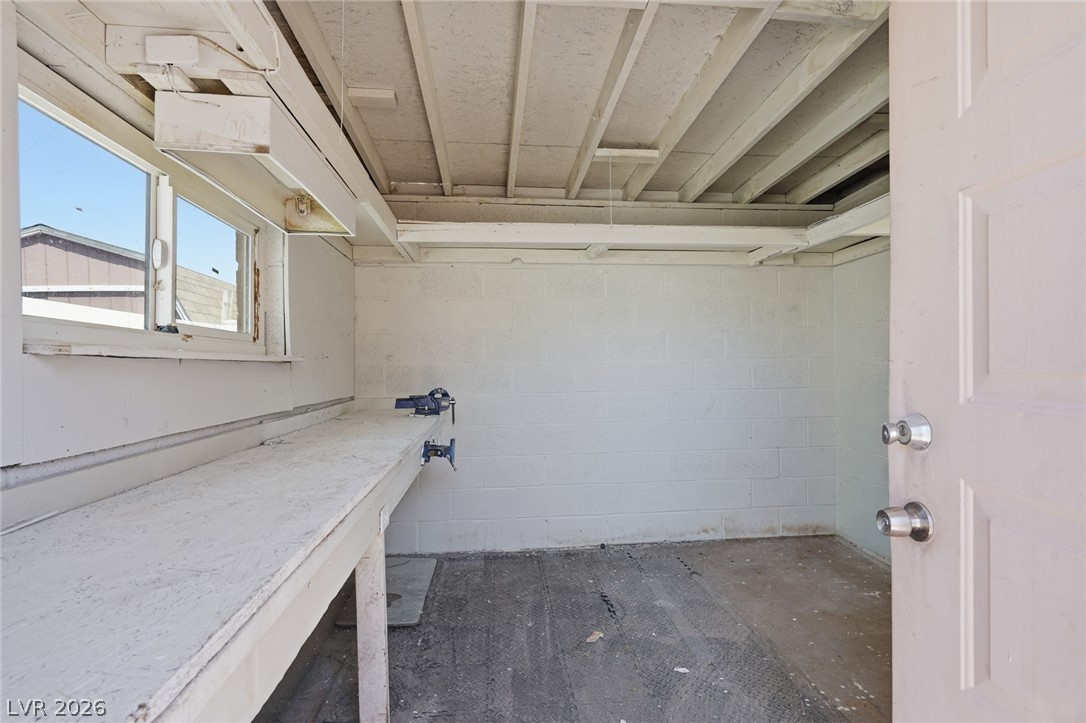 2105 Santa Paula Drive Las Vegas NV 89104
