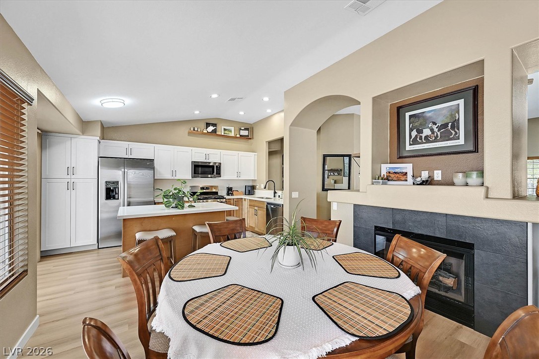 7021 Feather Pine Street Las Vegas NV 89131
