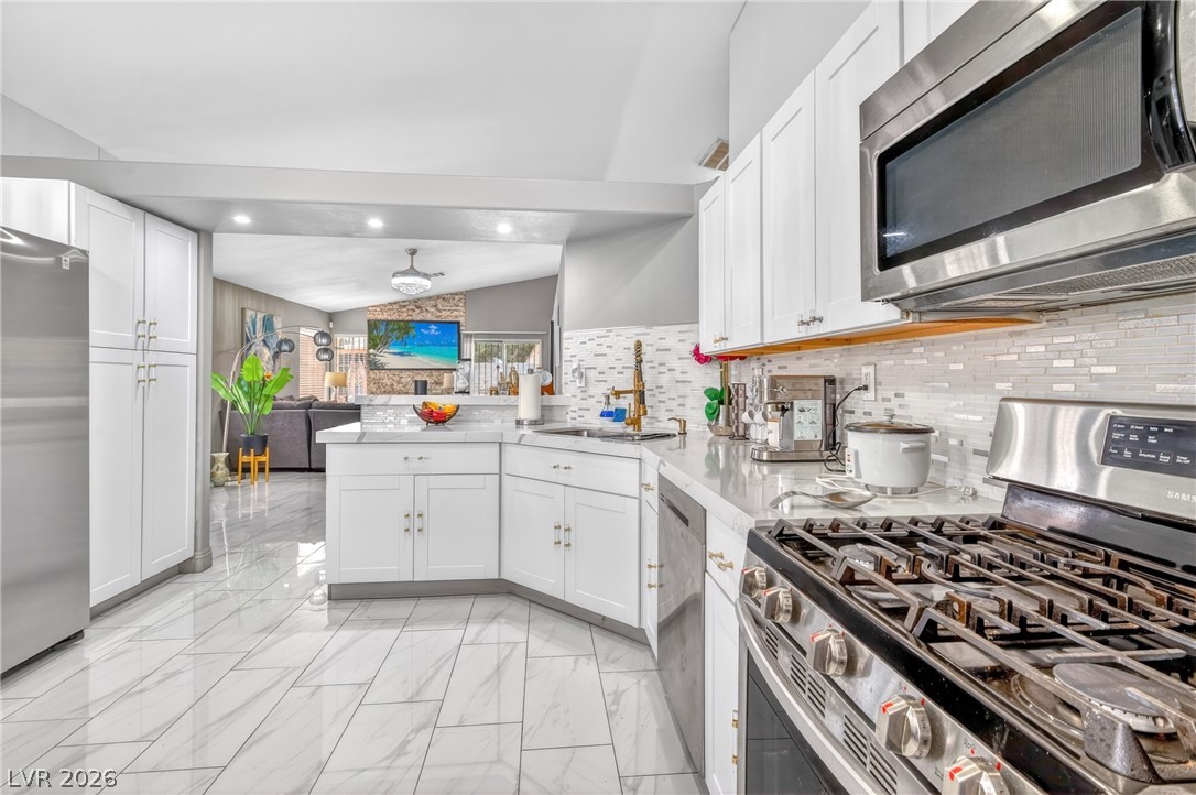 2697 Rungsted Street Las Vegas NV 89142