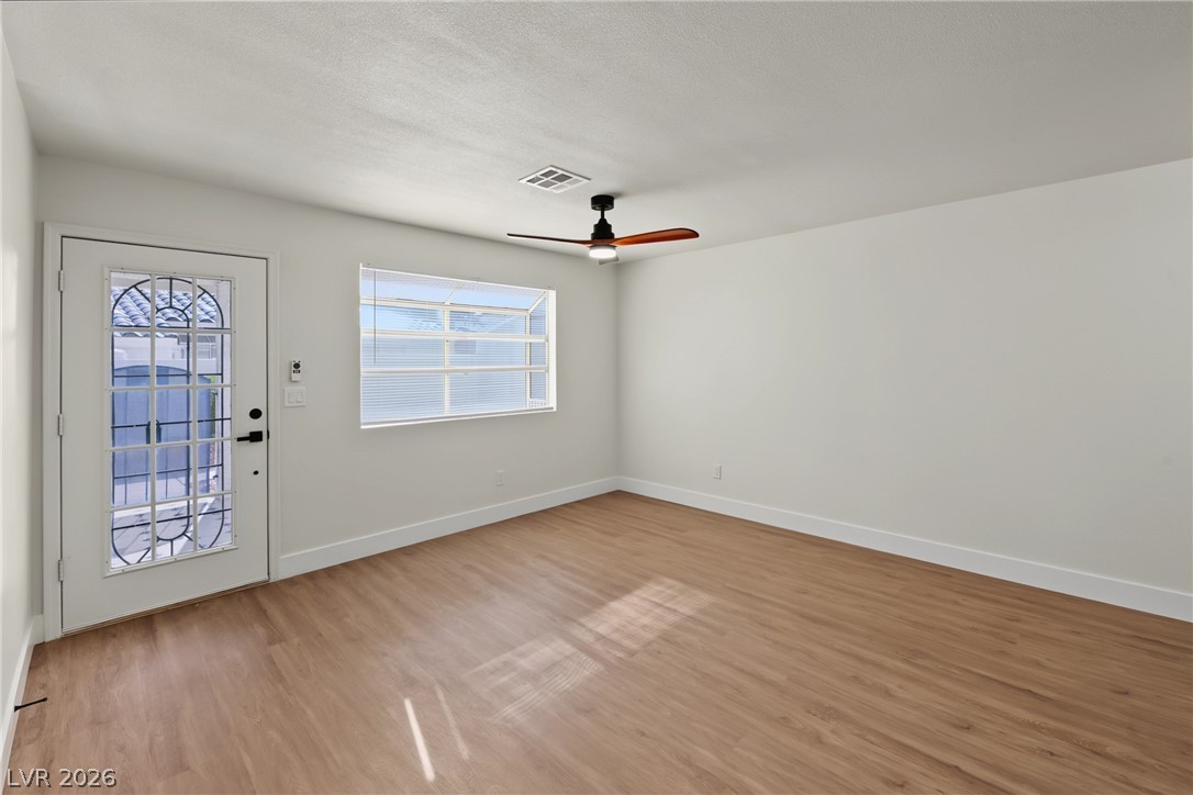 2041 Willowbury Drive D Las Vegas NV 89108