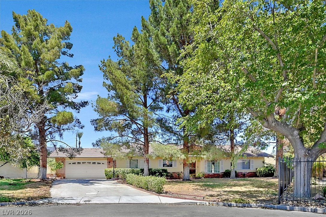 3618 Fieldcrest Road Las Vegas NV 89121