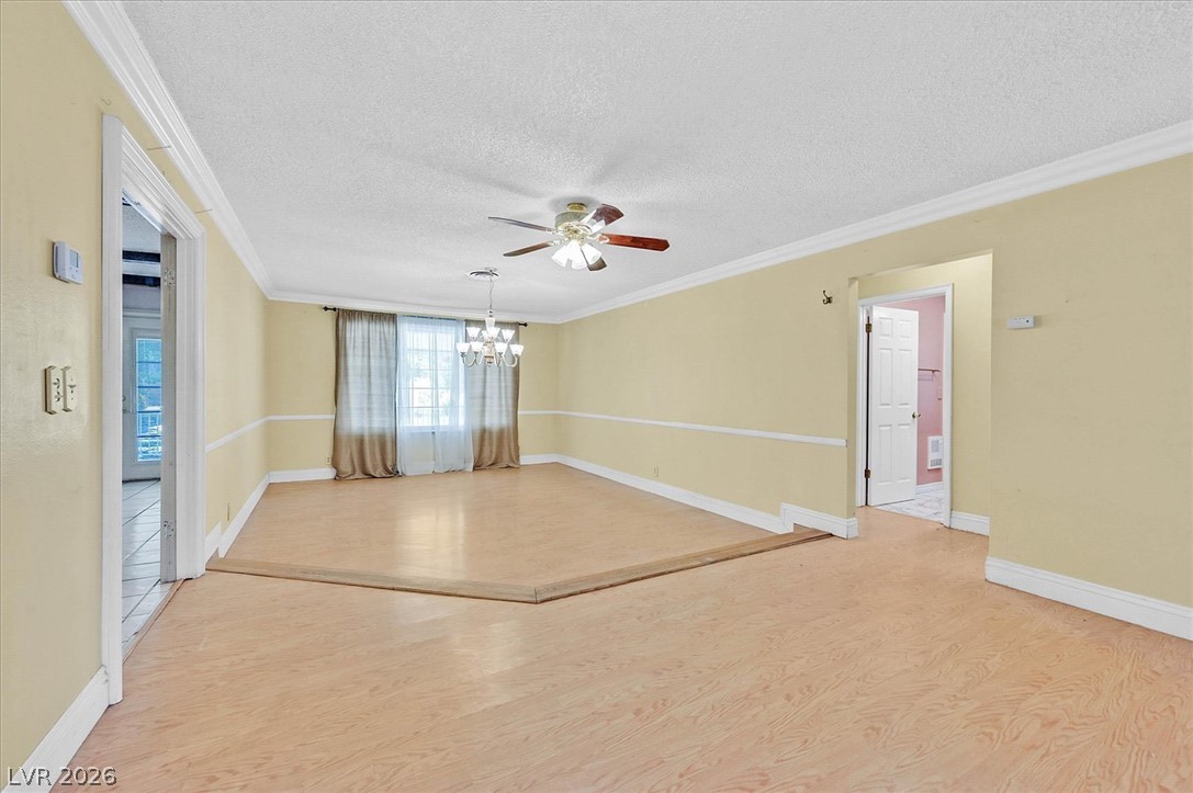 3618 Fieldcrest Road Las Vegas NV 89121