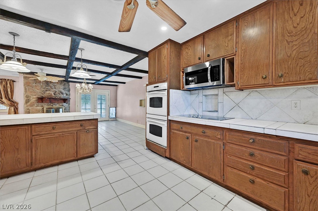 3618 Fieldcrest Road Las Vegas NV 89121