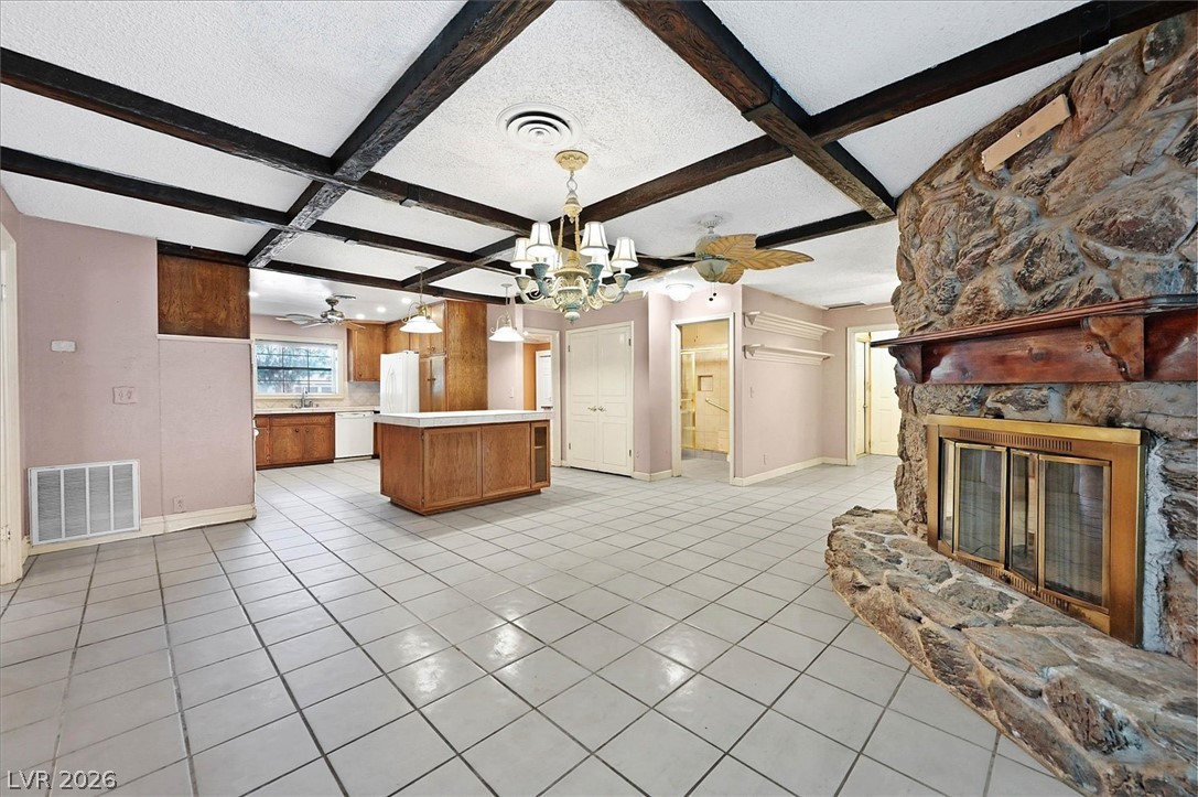 3618 Fieldcrest Road Las Vegas NV 89121