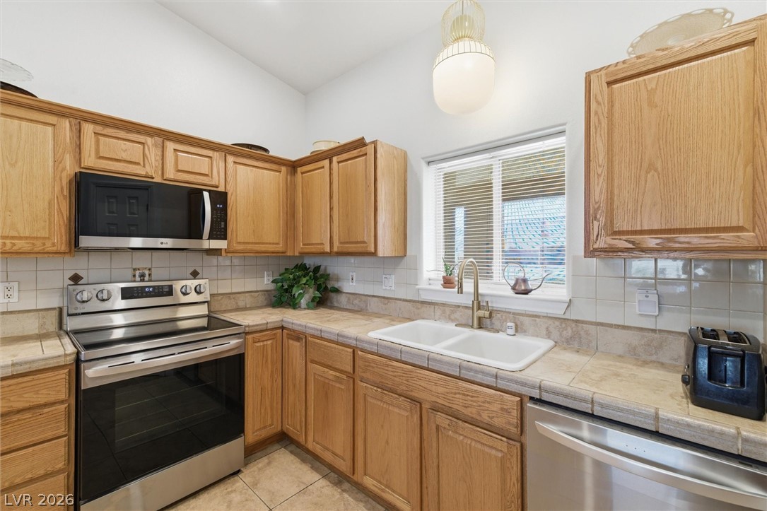 1541 West Big Oak Lane Pahrump NV 89060