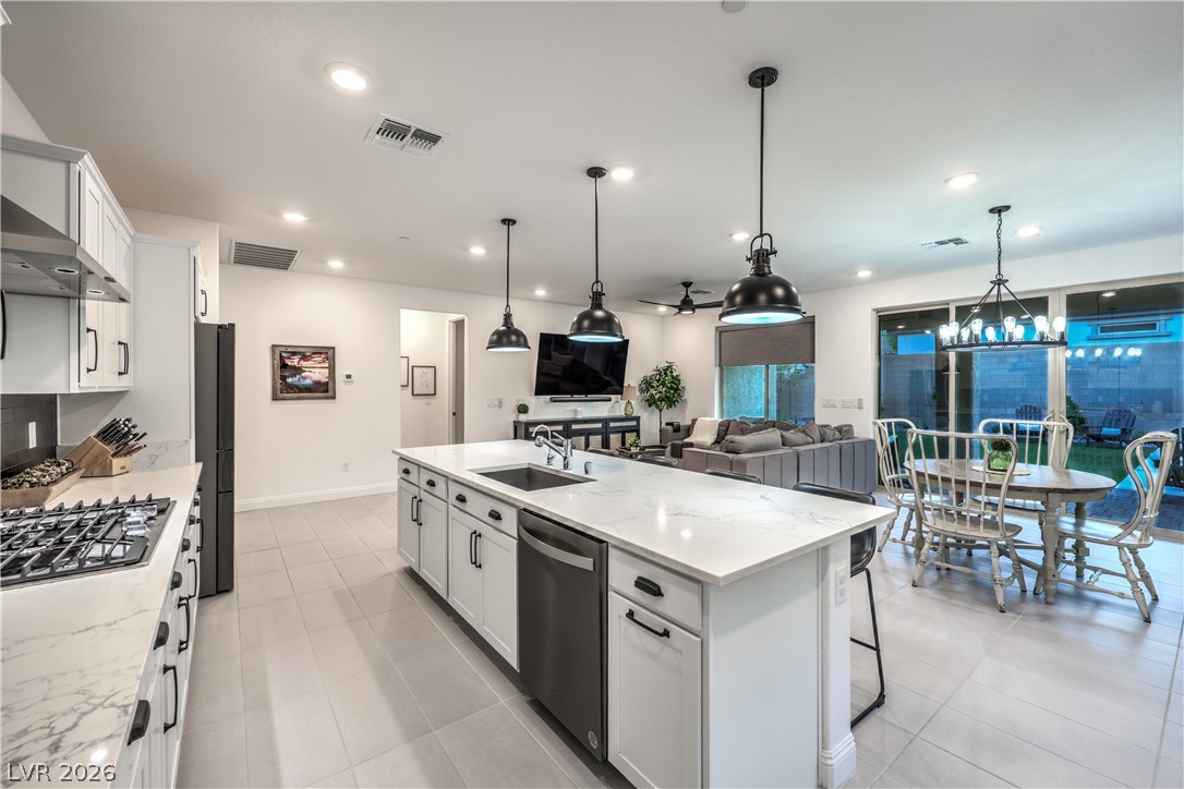6509 Sandero Springs Street Las Vegas NV 89166