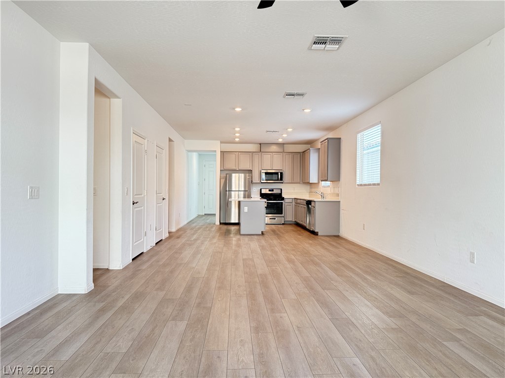 6842 Laguna Blanca Street North Las Vegas NV 89086