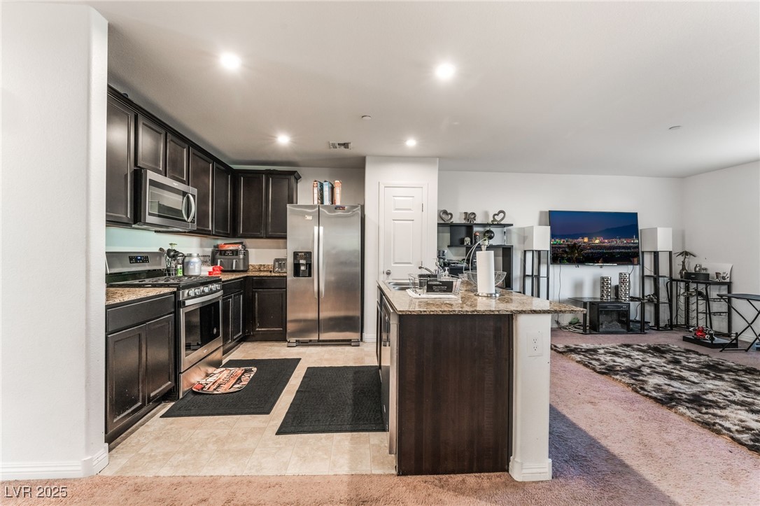 4636 Dover Straight Street Las Vegas NV 89115