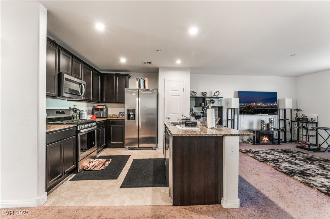 4636 Dover Straight Street Las Vegas NV 89115