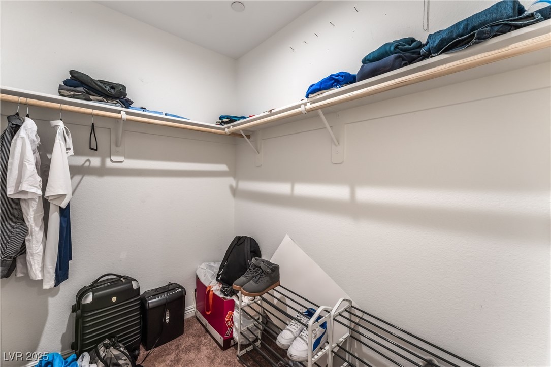 4636 Dover Straight Street Las Vegas NV 89115