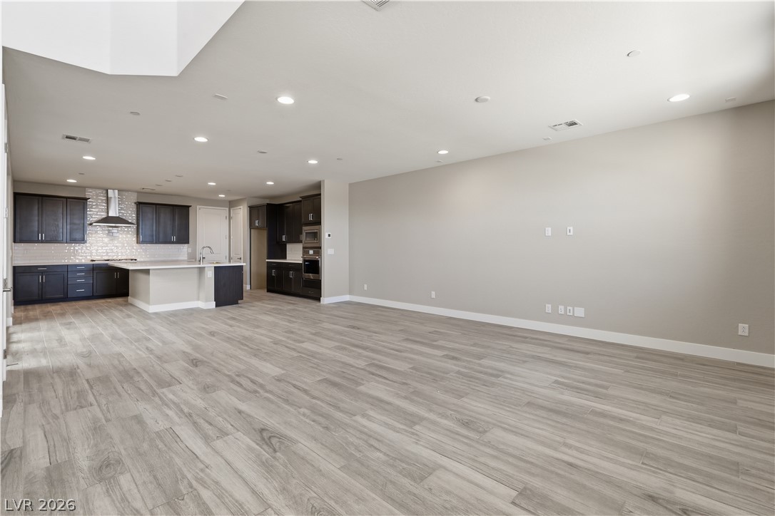 12131 Red Iris Avenue Las Vegas NV 89138
