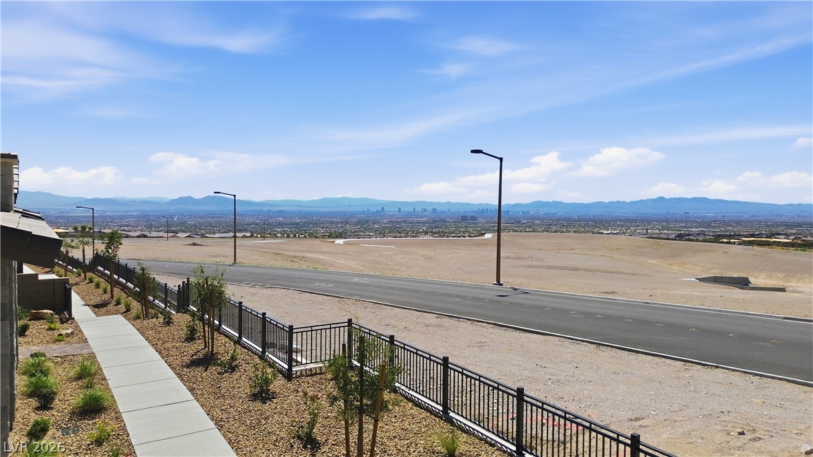 12131 Red Iris Avenue Las Vegas NV 89138
