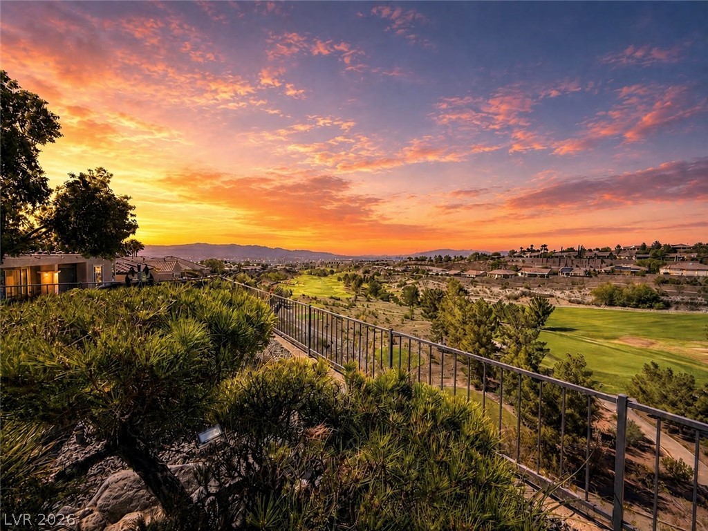2738 Cherrydale Falls Drive Henderson NV 89052