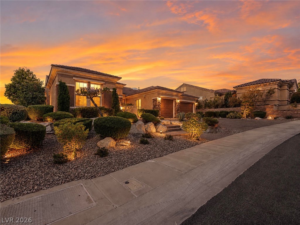 2738 Cherrydale Falls Drive Henderson NV 89052