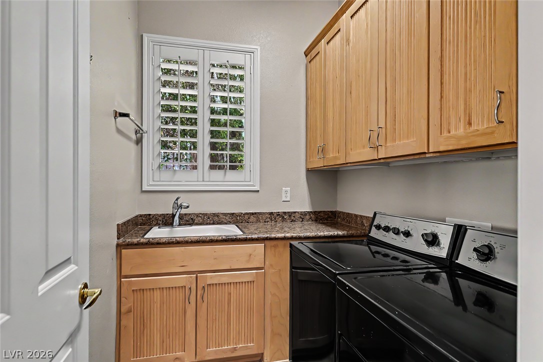 2738 Cherrydale Falls Drive Henderson NV 89052
