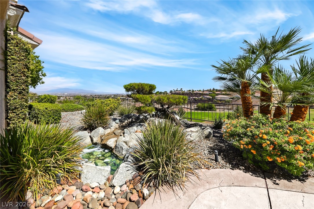 2738 Cherrydale Falls Drive Henderson NV 89052