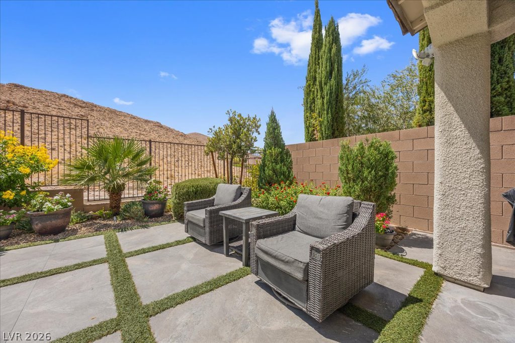 12723 Coastline Shadow Street Las Vegas NV 89141