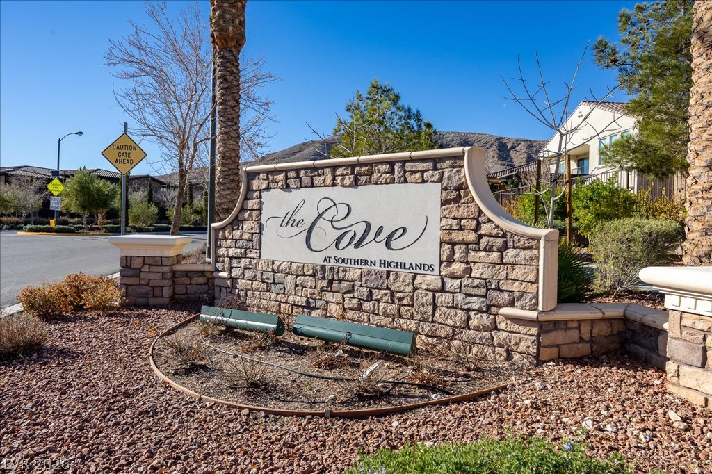 12723 Coastline Shadow Street Las Vegas NV 89141