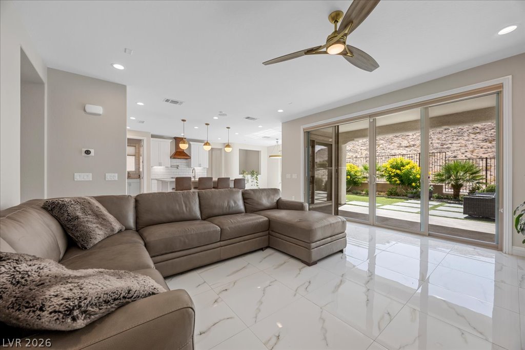 12723 Coastline Shadow Street Las Vegas NV 89141