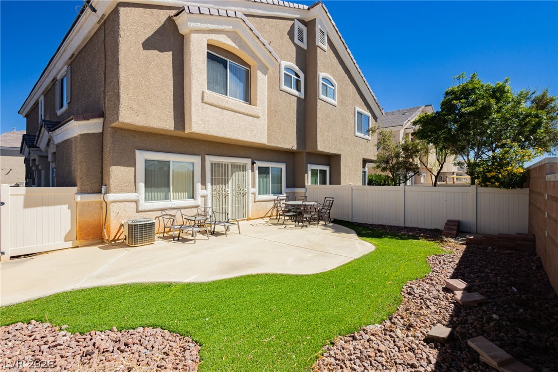 6752 Lookout Lodge Lane 2 North Las Vegas NV 89084