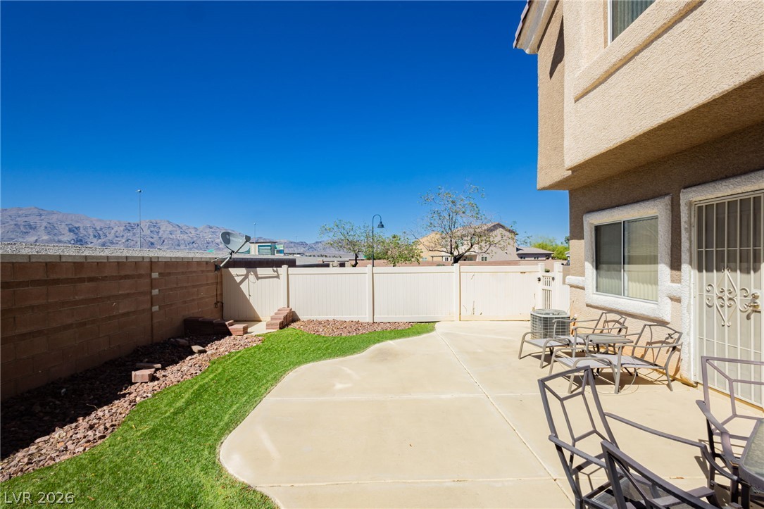 6752 Lookout Lodge Lane 2 North Las Vegas NV 89084