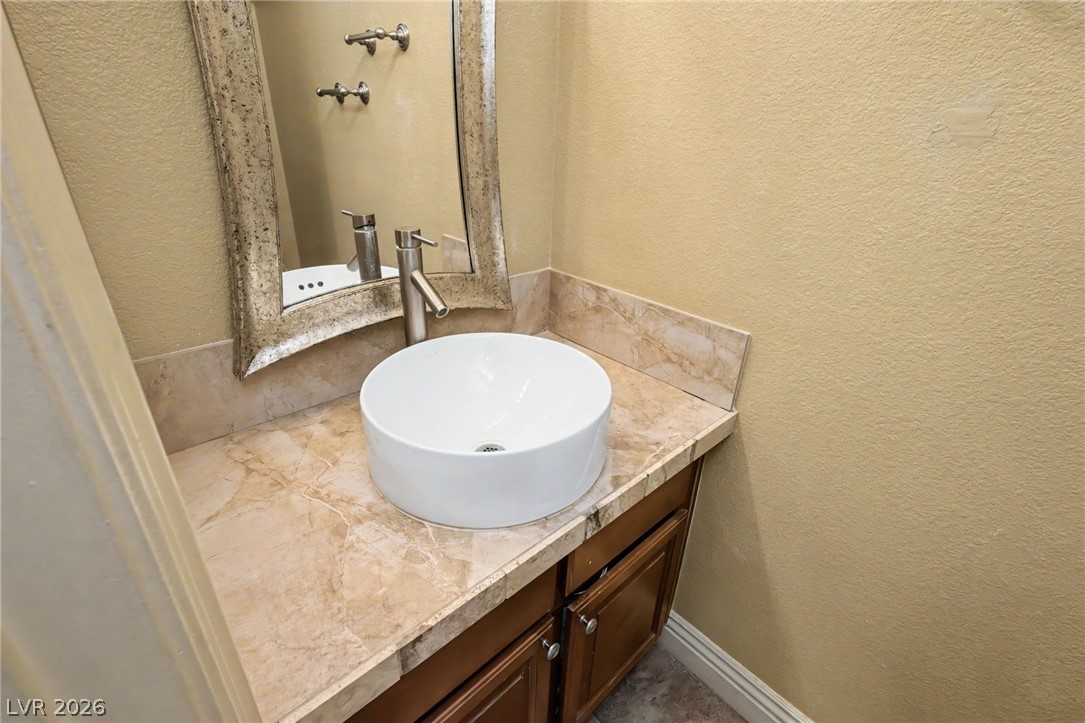 6752 Lookout Lodge Lane 2 North Las Vegas NV 89084