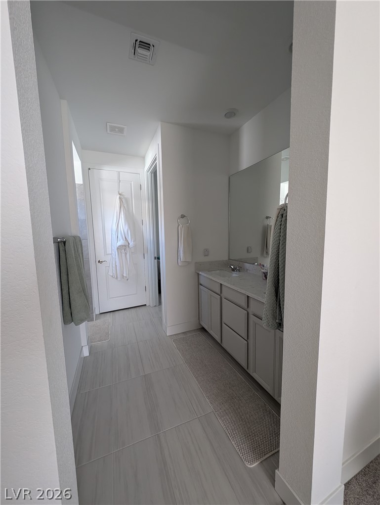6611 Summershade Street North Las Vegas NV 89086