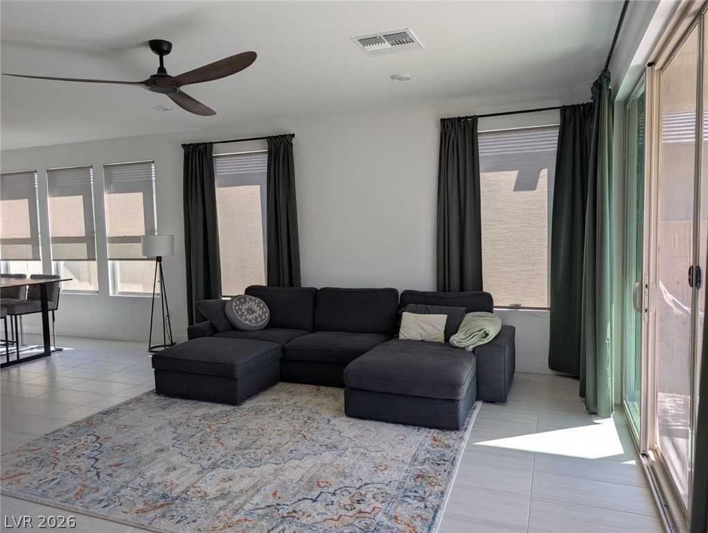 6611 Summershade Street North Las Vegas NV 89086
