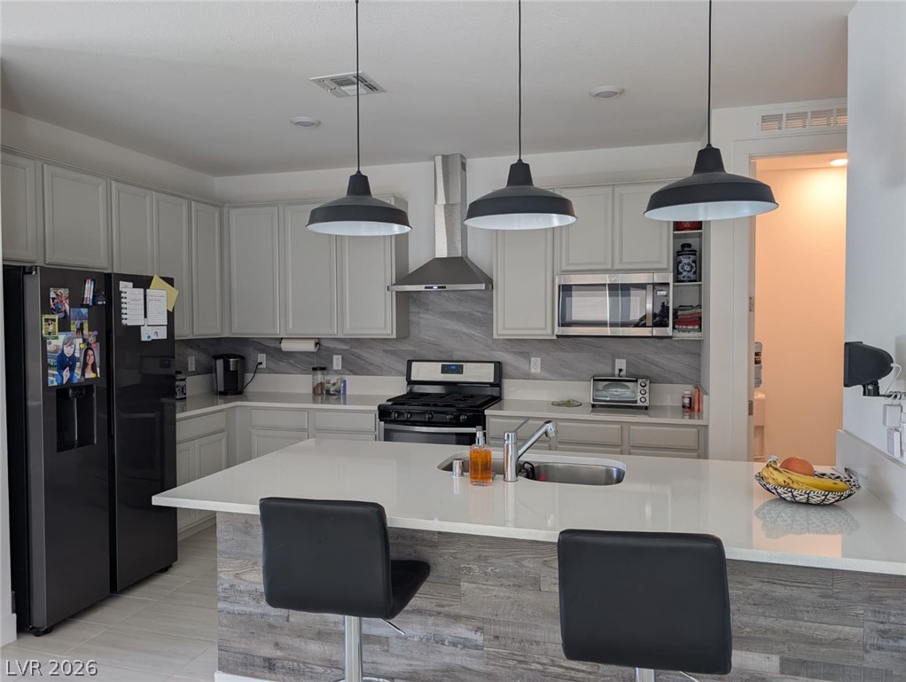 6611 Summershade Street North Las Vegas NV 89086