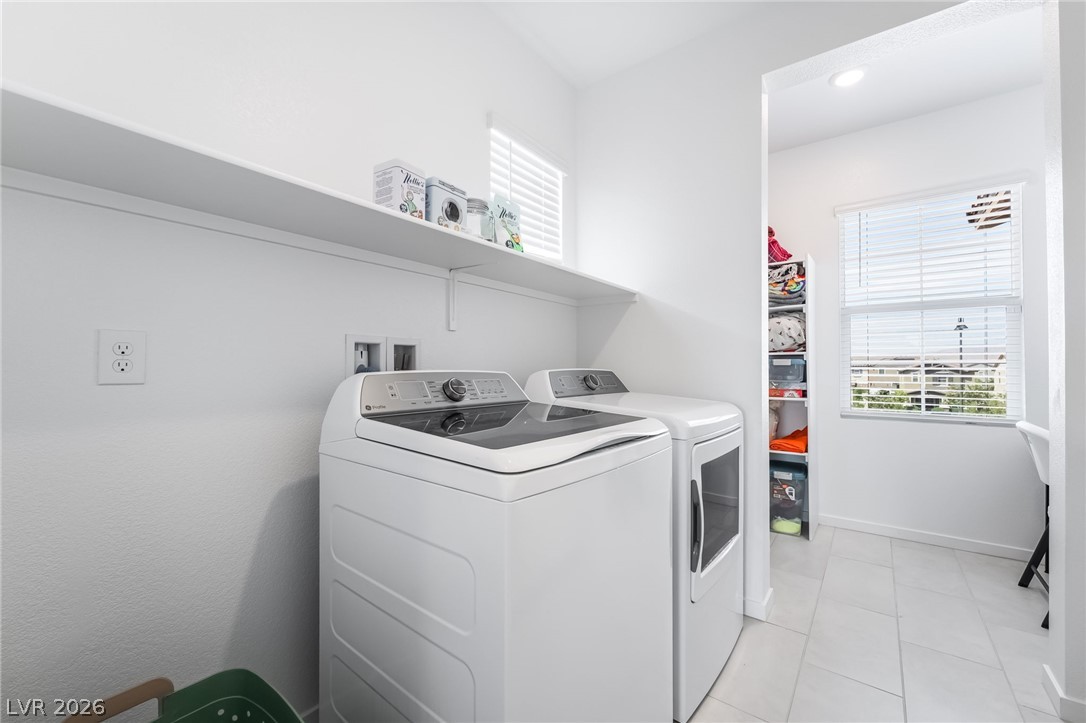 2280 Lazlo Point Street Henderson NV 89044