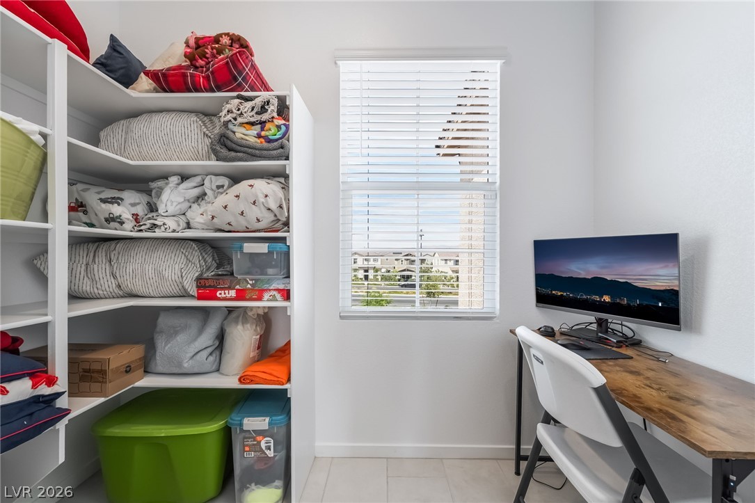 2280 Lazlo Point Street Henderson NV 89044