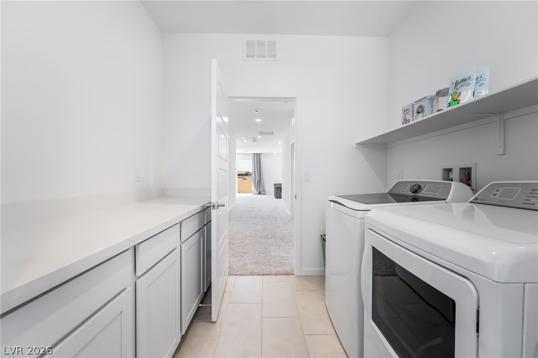 2280 Lazlo Point Street Henderson NV 89044