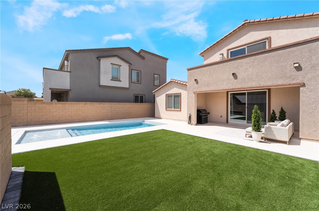 2280 Lazlo Point Street Henderson NV 89044
