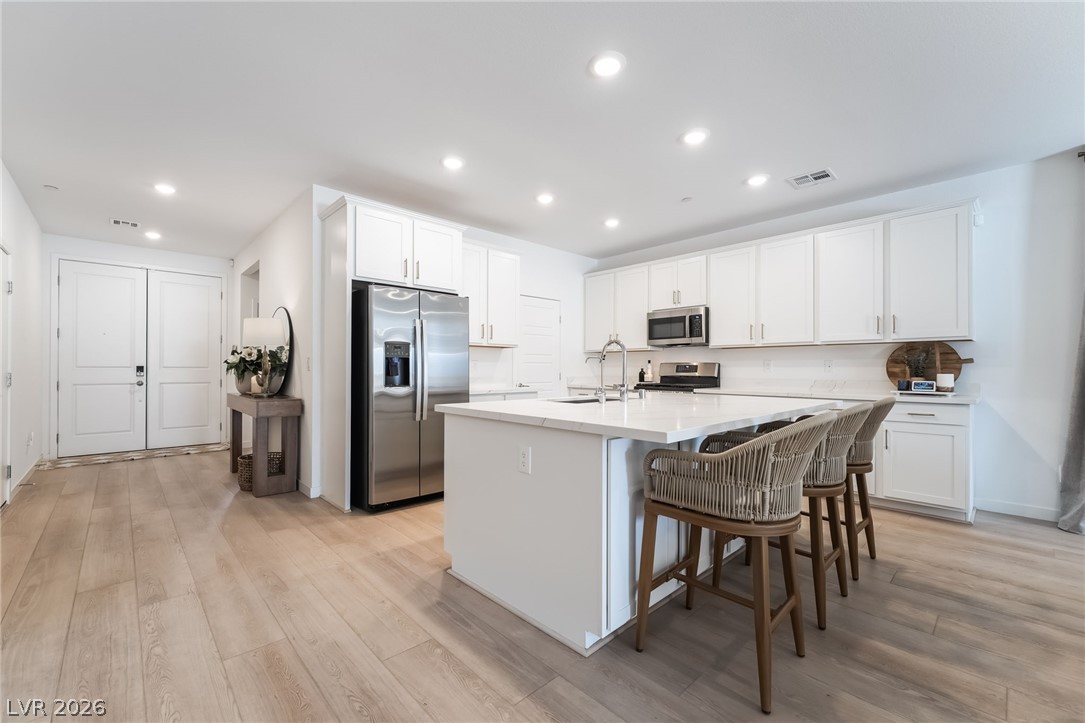 2280 Lazlo Point Street Henderson NV 89044