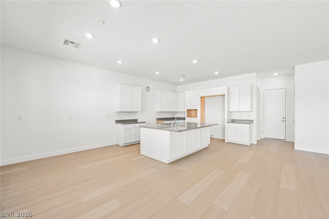 10002 Decano Ridge Street Las Vegas NV 89141