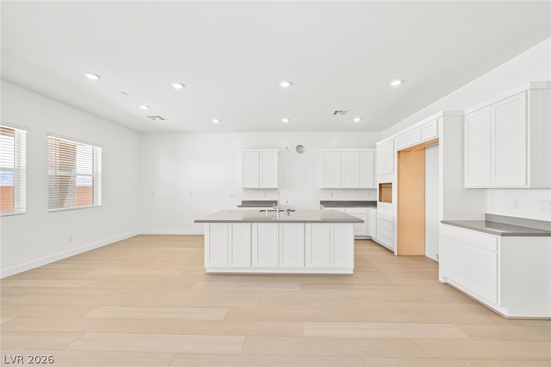 10002 Decano Ridge Street Las Vegas NV 89141