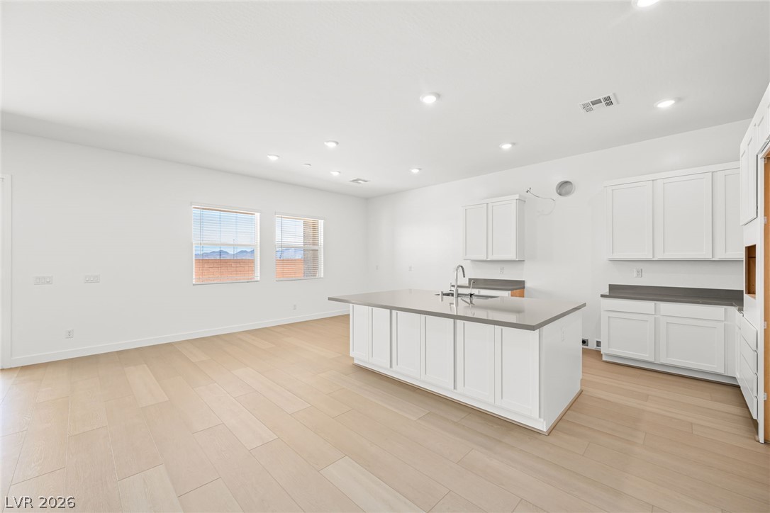 10002 Decano Ridge Street Las Vegas NV 89141
