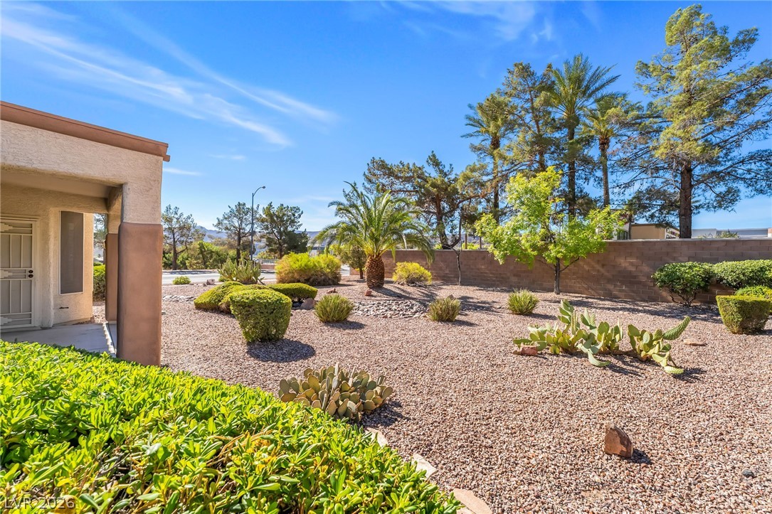 499 Elm Hollow Court Henderson NV 89012