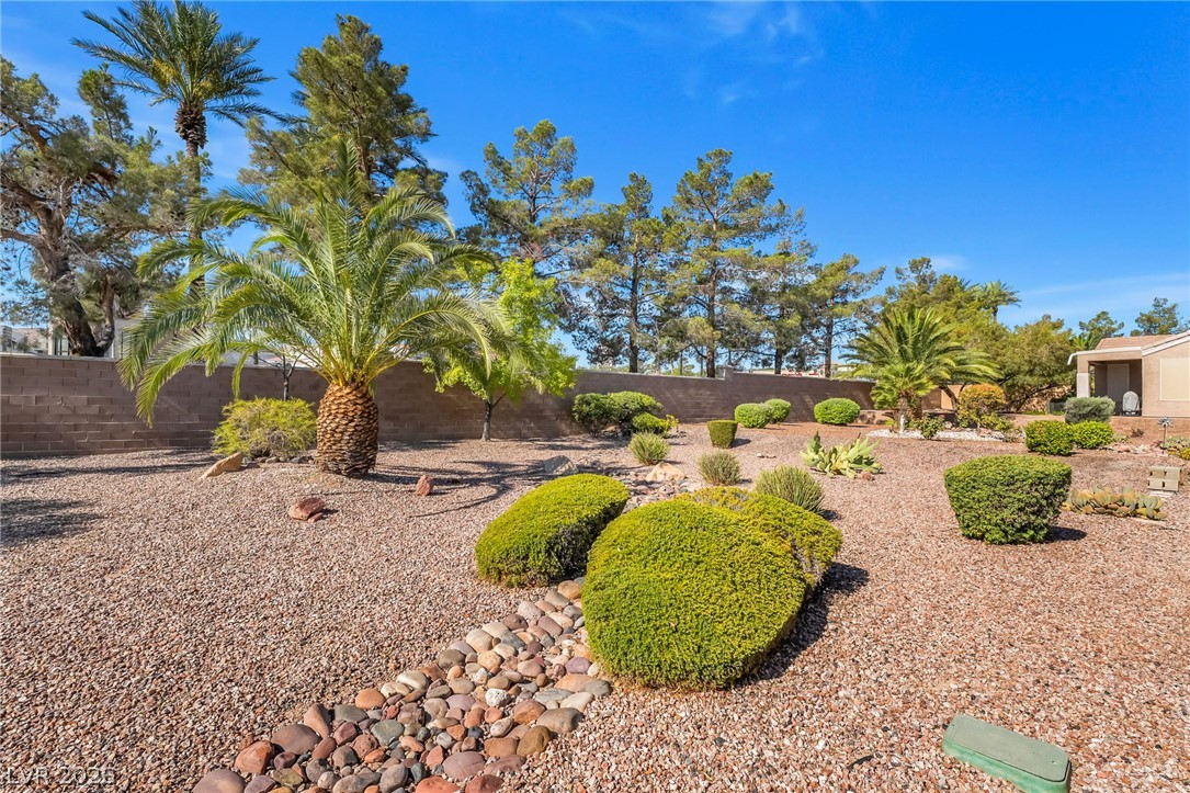 499 Elm Hollow Court Henderson NV 89012