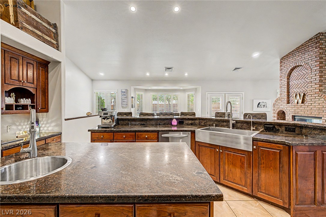 621 Lomprey Avenue Henderson NV 89002