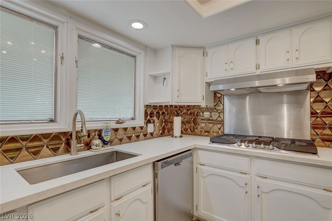 1906 Jasmine Circle Las Vegas NV 89123