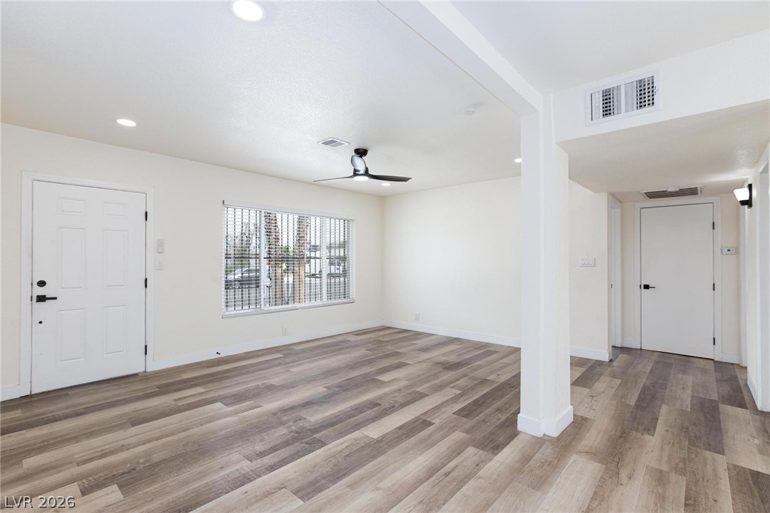 2312 Beverly Way Las Vegas NV 89104