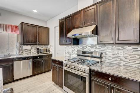 5896 Atlantis Dream Avenue Las Vegas NV 89139