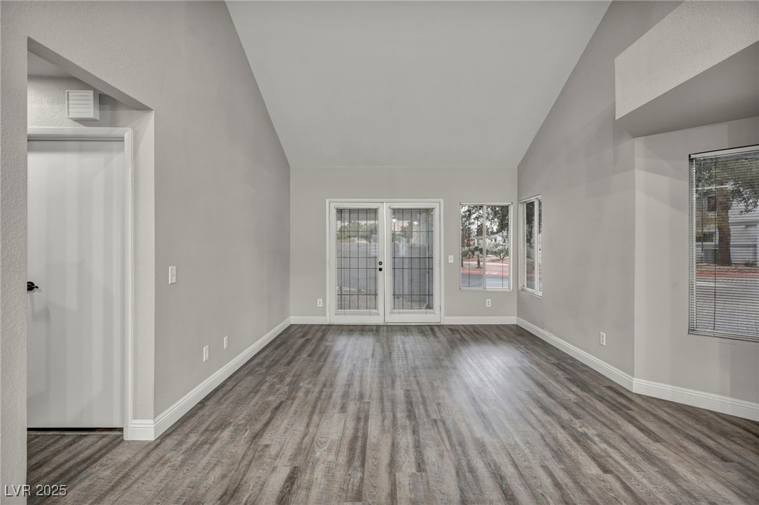 5670 Vineyard Lane Las Vegas NV 89110