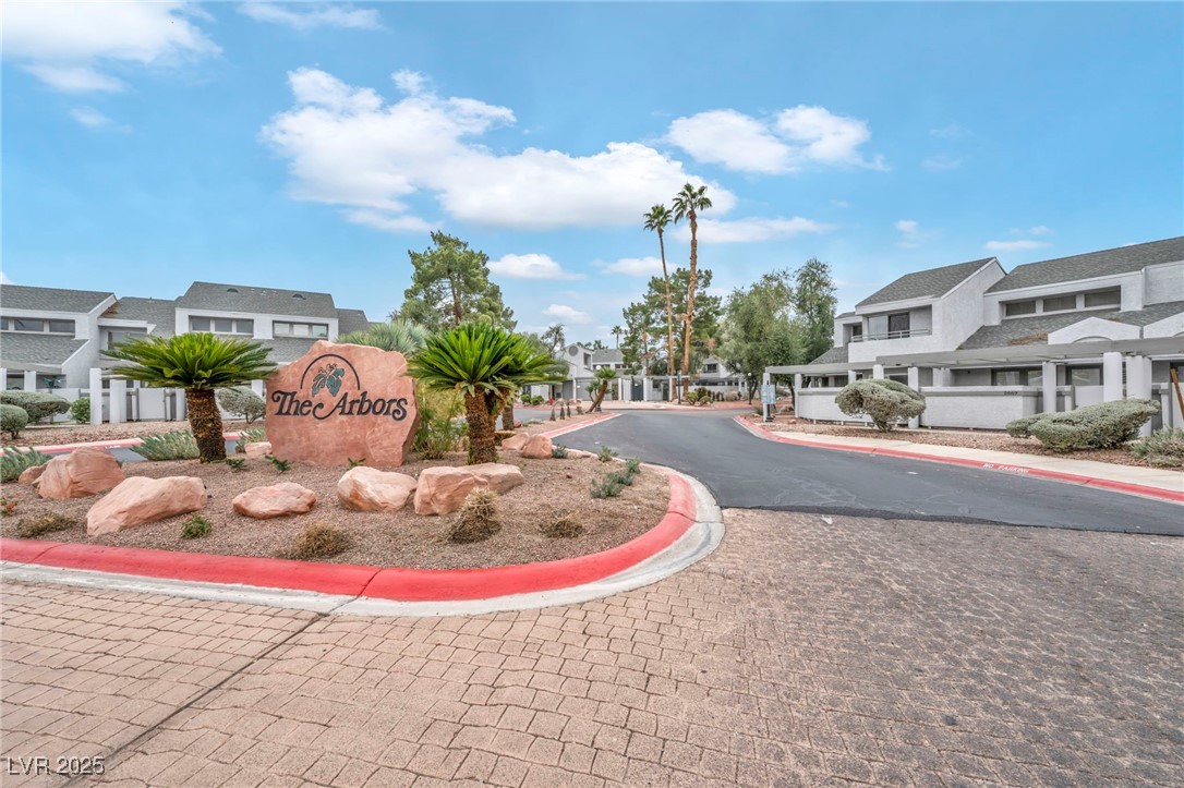 5670 Vineyard Lane Las Vegas NV 89110
