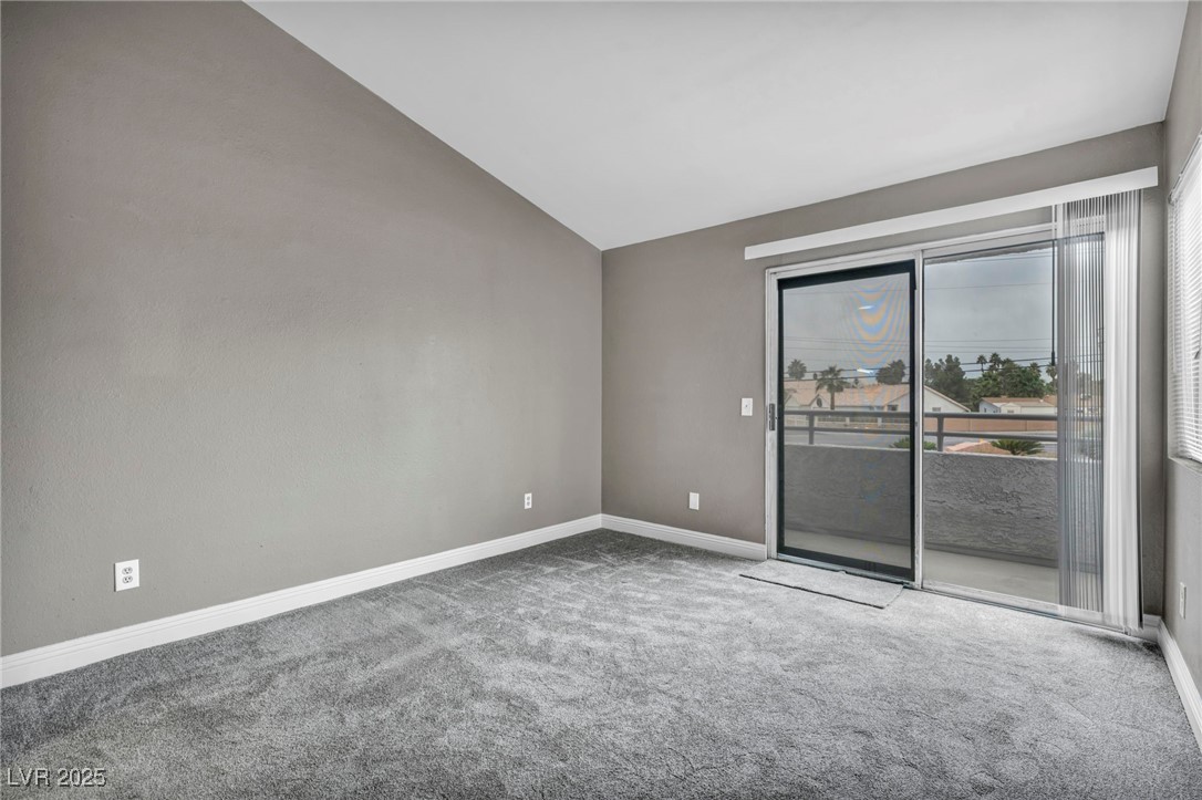 5670 Vineyard Lane Las Vegas NV 89110