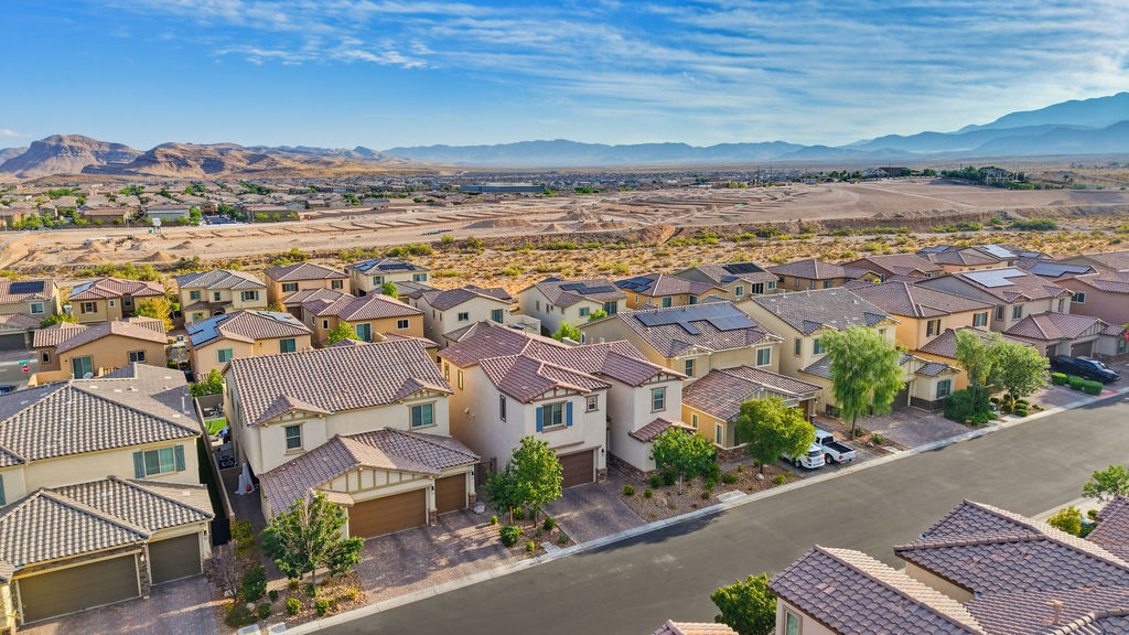 9641 Aqua Harbor Way Las Vegas NV 89178