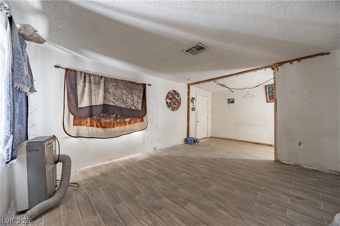 2529 Magnet Street North Las Vegas NV 89030