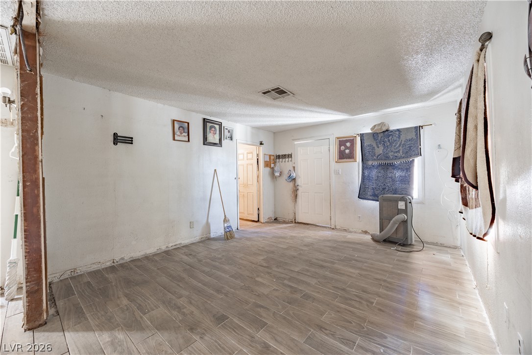 2529 Magnet Street North Las Vegas NV 89030